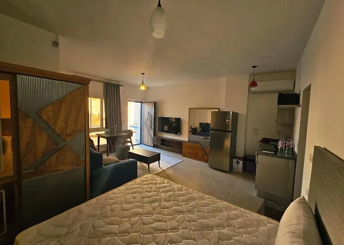 Magawish With Pool Apartment Hurghada