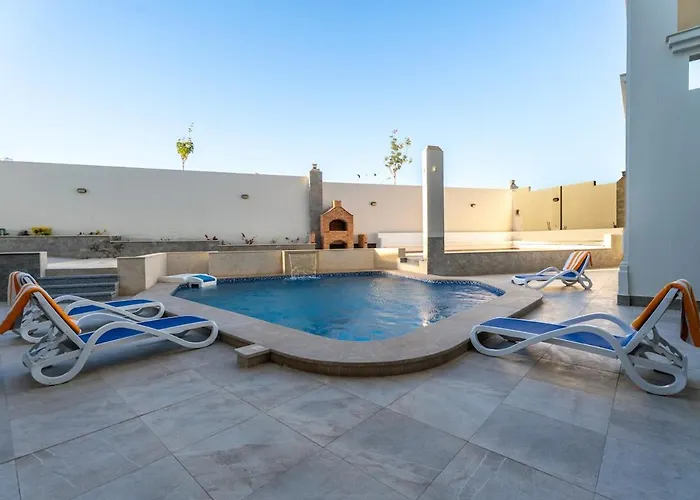 Apartment Magawish With Pool Hurghada