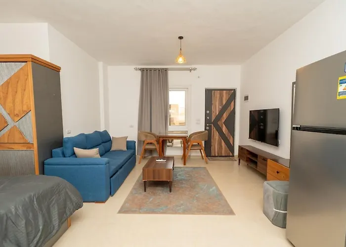 Apartment Magawish With Pool Hurghada