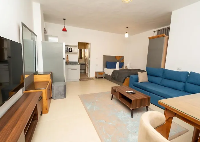 Apartment Magawish With Pool Hurghada